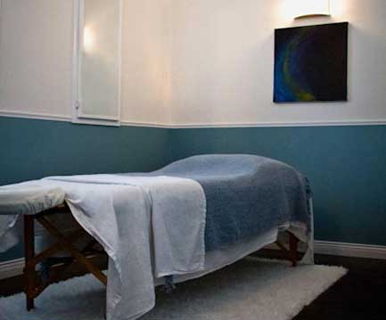 image of equilibra massage therapy treatment room